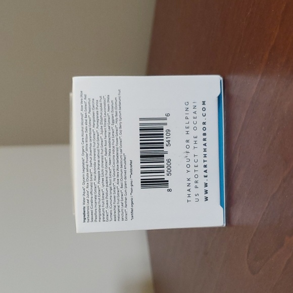 Earth Harbor Glow Juice Refining Enzyme Mask - Picture 4 of 5